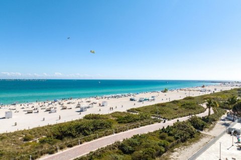 Copropriété à louer à Miami Beach, Floride: 1 chambre, 53.7 m2 № 1946696 - photo 11