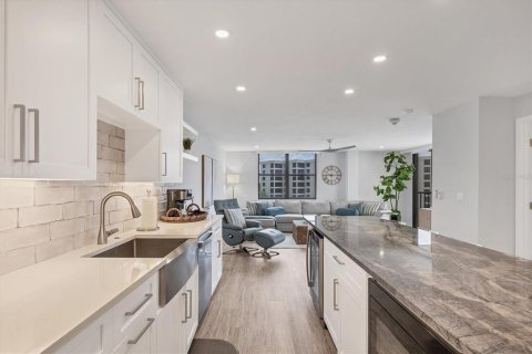 Купить кондоминиум в Сарасота, Флорида 5 комнат, 126.44м2, № 1837411 - фото 16