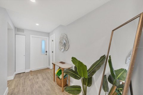 Купить кондоминиум в Сарасота, Флорида 5 комнат, 126.44м2, № 1837411 - фото 9