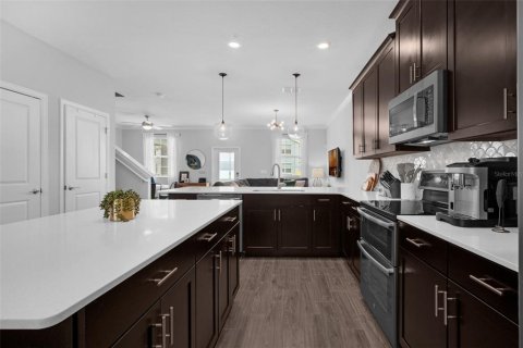 Touwnhouse à vendre à Orlando, Floride: 3 chambres, 151.99 m2 № 1759929 - photo 14