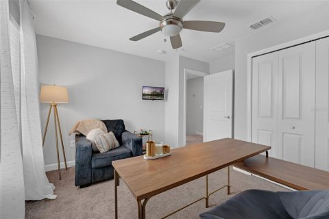 Touwnhouse à vendre à Orlando, Floride: 3 chambres, 151.99 m2 № 1759929 - photo 17