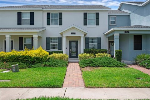Touwnhouse à vendre à Orlando, Floride: 3 chambres, 151.99 m2 № 1759929 - photo 1