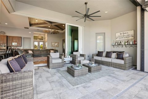 Villa ou maison à vendre à Cape Coral, Floride: 5 chambres, 249.72 m2 № 2127518 - photo 22
