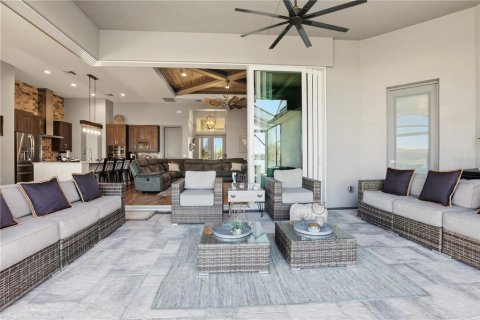 Villa ou maison à vendre à Cape Coral, Floride: 5 chambres, 249.72 m2 № 2127518 - photo 21