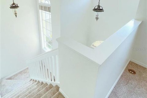 Casa en venta en Orlando, Florida, 5 dormitorios, 262.45 m2 № 1901912 - foto 17