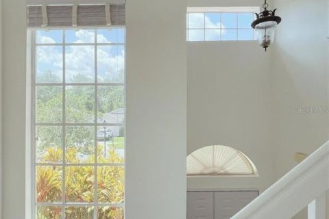 Casa en venta en Orlando, Florida, 5 dormitorios, 262.45 m2 № 1901912 - foto 16