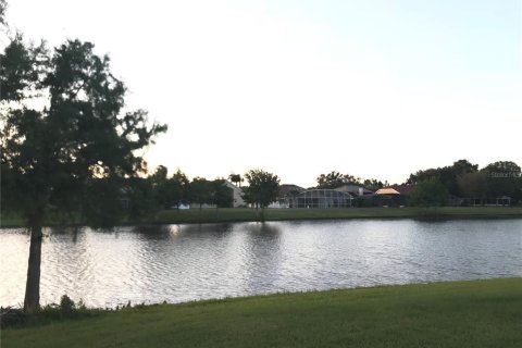 Villa ou maison à louer à Orlando, Floride: 4 chambres, 215.63 m2 № 1768043 - photo 4