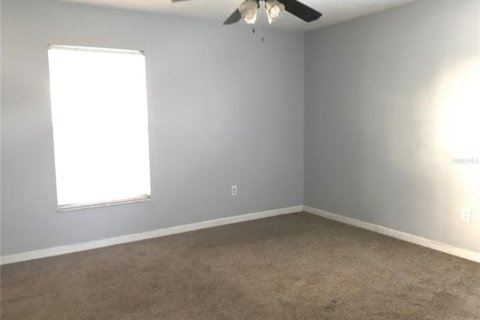 Villa ou maison à louer à Orlando, Floride: 4 chambres, 215.63 m2 № 1768043 - photo 17
