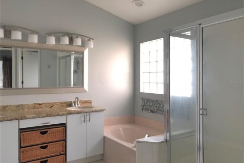 Villa ou maison à louer à Orlando, Floride: 4 chambres, 215.63 m2 № 1768043 - photo 18