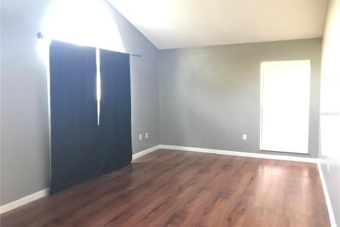 Villa ou maison à louer à Orlando, Floride: 4 chambres, 215.63 m2 № 1768043 - photo 11