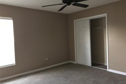 Villa ou maison à louer à Orlando, Floride: 4 chambres, 215.63 m2 № 1768043 - photo 15