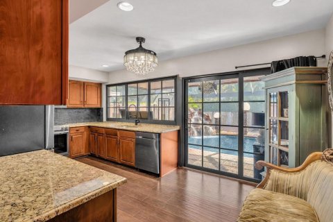 Casa en venta en Fort Lauderdale, Florida, 4 dormitorios, 165.92 m2 № 2262648 - foto 3
