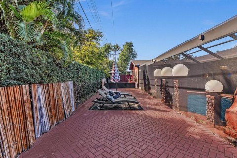 Casa en venta en Fort Lauderdale, Florida, 4 dormitorios, 165.92 m2 № 2262648 - foto 24