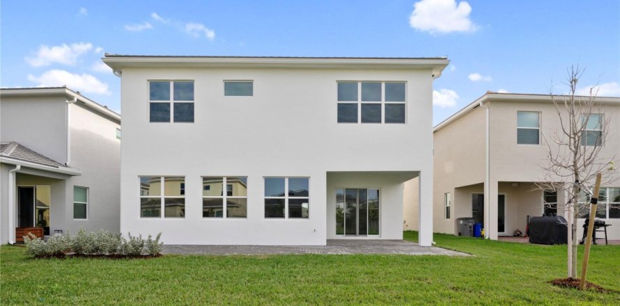 Villa ou maison à Westlake, Floride 5 chambres, 326.55 m2 № 1029680