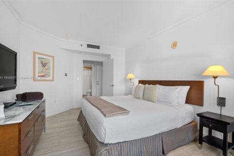 Condominio en venta en Miami, Florida, 3 dormitorios, 140.75 m2 № 2034318 - foto 13