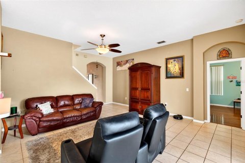 House in Land O' Lakes, Florida 4 bedrooms, 285.95 sq.m. № 2142280 - photo 26