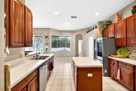 House in Land O' Lakes, Florida 4 bedrooms, 285.95 sq.m. № 2142280 - photo 30