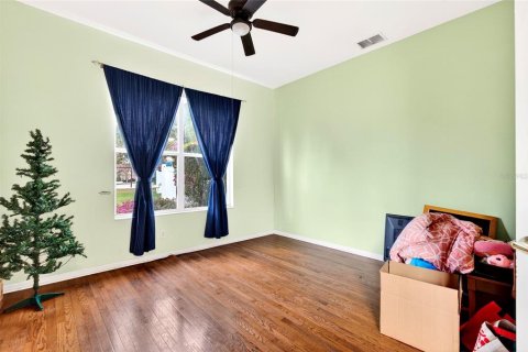 House in Land O' Lakes, Florida 4 bedrooms, 285.95 sq.m. № 2142280 - photo 14