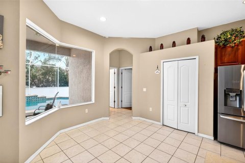 House in Land O' Lakes, Florida 4 bedrooms, 285.95 sq.m. № 2142280 - photo 27