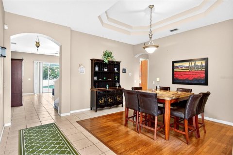 House in Land O' Lakes, Florida 4 bedrooms, 285.95 sq.m. № 2142280 - photo 17
