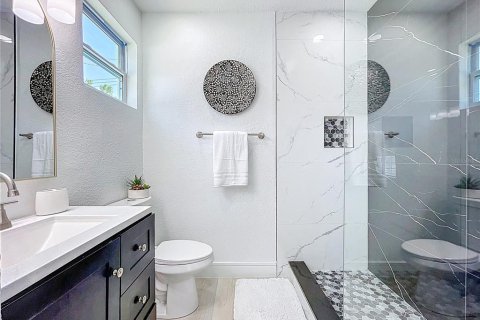 House in Tampa, Florida 3 bedrooms, 111.48 sq.m. № 1634622 - photo 21