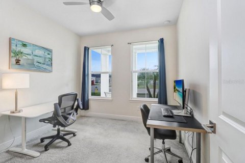 House in Wesley Chapel, Florida 4 bedrooms, 230.12 sq.m. № 2216458 - photo 20
