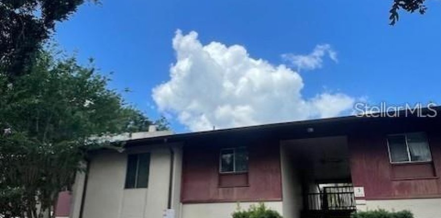 Condo in Tampa, Florida, 2 bedrooms № 2236252