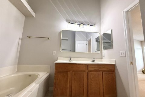 Casa en venta en Orlando, Florida, 4 dormitorios, 174.75 m2 № 1792063 - foto 30