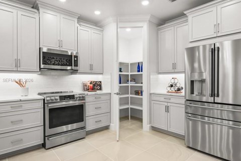 House in Naples, Florida 2 bedrooms № 2403815 - photo 6