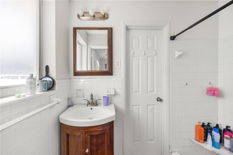 House in Boynton Beach, Florida 5 bedrooms, 164.99 sq.m. № 2042306 - photo 23