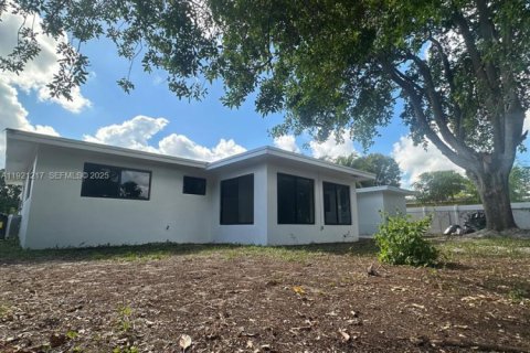 Villa ou maison à vendre à Fort Lauderdale, Floride: 3 chambres, 154.78 m2 № 1997230 - photo 30