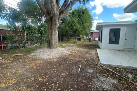 Villa ou maison à vendre à Fort Lauderdale, Floride: 3 chambres, 154.78 m2 № 1997230 - photo 29