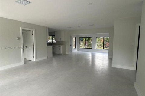 Villa ou maison à vendre à Fort Lauderdale, Floride: 3 chambres, 154.78 m2 № 1997230 - photo 4