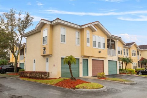 Copropriété à vendre à Orlando, Floride: 2 chambres, 113.06 m2 № 1561112 - photo 1