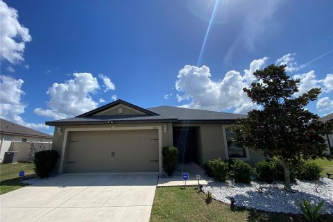 Villa ou maison à vendre à Dundee, Floride: 3 chambres, 128.48 m2 № 2144910 - photo 3