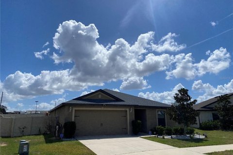 Villa ou maison à Dundee, Floride 3 chambres, 128.48 m2 № 2144910