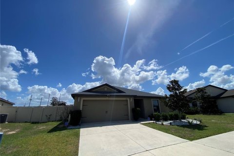 Villa ou maison à vendre à Dundee, Floride: 3 chambres, 128.48 m2 № 2144910 - photo 2