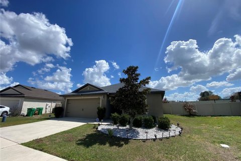 Villa ou maison à vendre à Dundee, Floride: 3 chambres, 128.48 m2 № 2144910 - photo 4