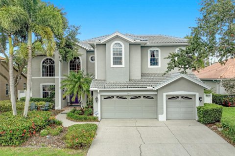 House in Saint Petersburg, Florida 5 bedrooms, 350.24 sq.m. № 2147764
