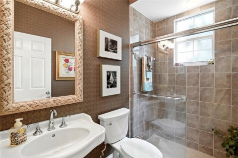 Купить виллу или дом в Сент-Питерсберг, Флорида 12 комнат, 350.24м2, № 2147764 - фото 23
