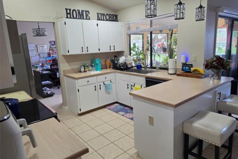 Купить виллу или дом в Делтона, Флорида 5 комнат, 165.37м2, № 2216820 - фото 18
