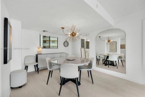 Copropriété à louer à Jupiter, Floride: 2 chambres, 108.7 m2 № 2257657 - photo 6