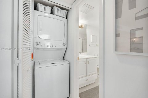 Copropriété à louer à Jupiter, Floride: 2 chambres, 108.7 m2 № 2257657 - photo 25