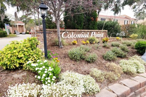 Condo in Jacksonville, Florida, 1 bedroom  № 807099 - photo 1