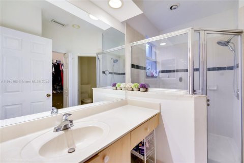 Villa ou maison à vendre à Homestead, Floride: 3 chambres, 157.28 m2 № 1923520 - photo 13