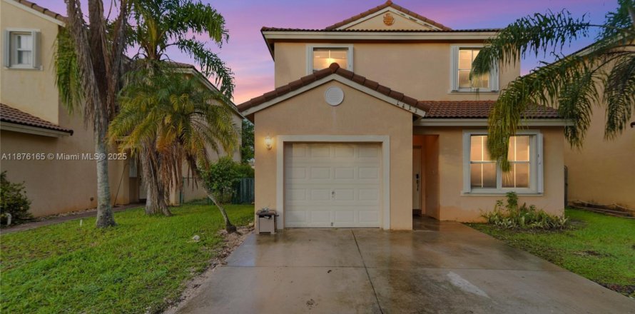 Villa ou maison à Homestead, Floride 3 chambres, 157.28 m2 № 1923520