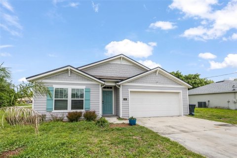 Villa ou maison à Palm Coast, Floride 4 chambres, 172.98 m2 № 2091758