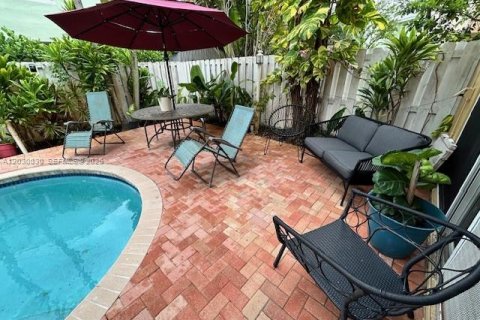 Villa ou maison à vendre à Pembroke Pines, Floride: 4 chambres, 242.29 m2 № 2087785 - photo 29