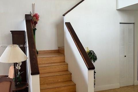 Villa ou maison à vendre à Pembroke Pines, Floride: 4 chambres, 242.29 m2 № 2087785 - photo 16