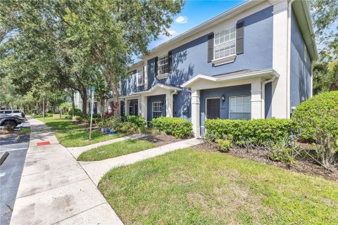Condo in Orlando, Florida, 2 bedrooms  № 2384059 - photo 2